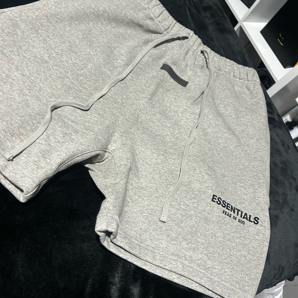 Essential Shorts